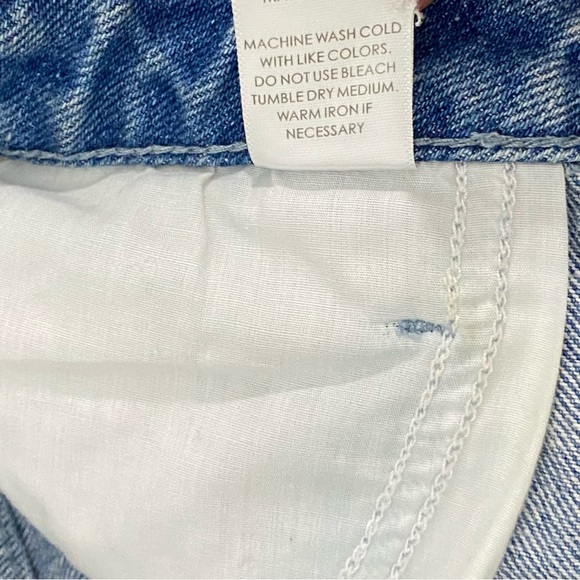 Show Me Your MuMu Arizona Jean Shorts High Waisted Distressed Like New - Picture 13 of 13